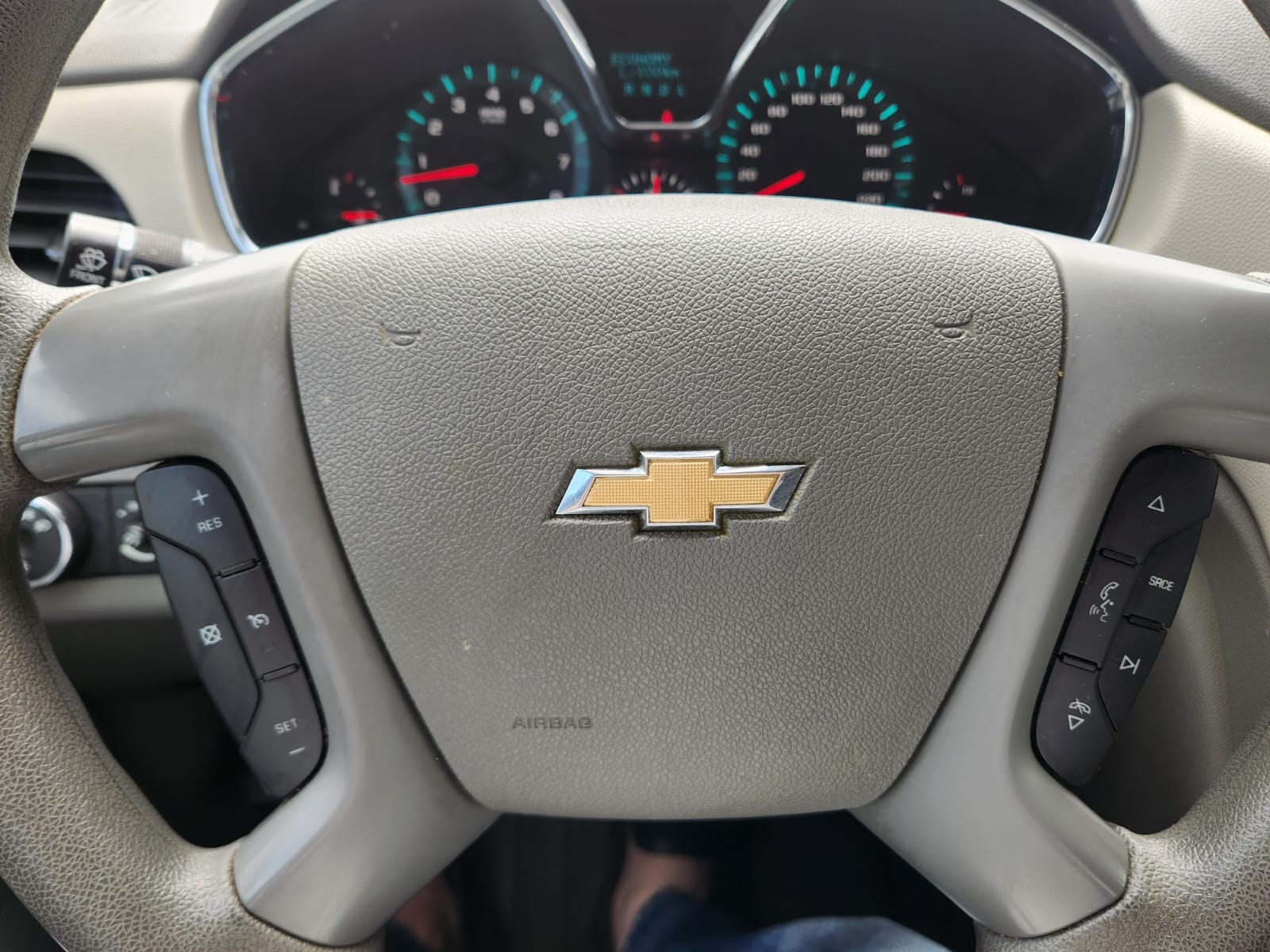 2016 Chevy traverse 8 seats
