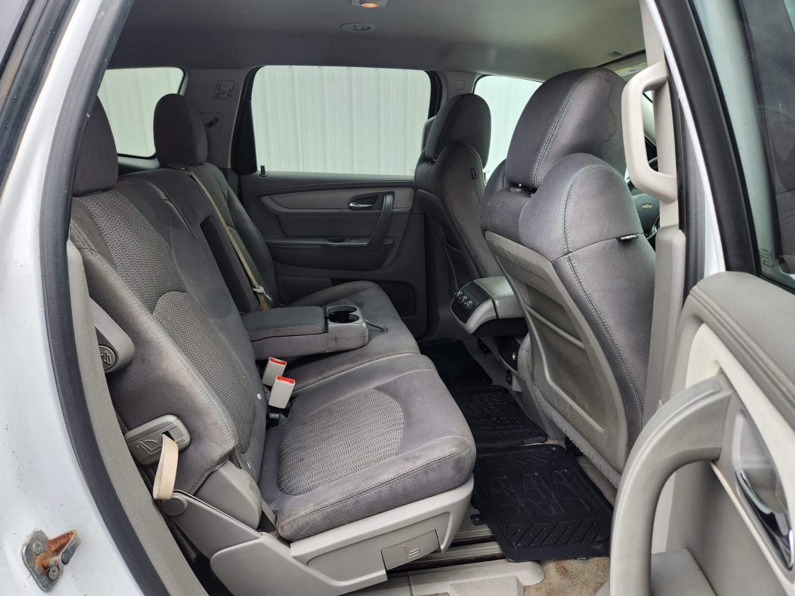 2016 Chevy traverse 8 seats