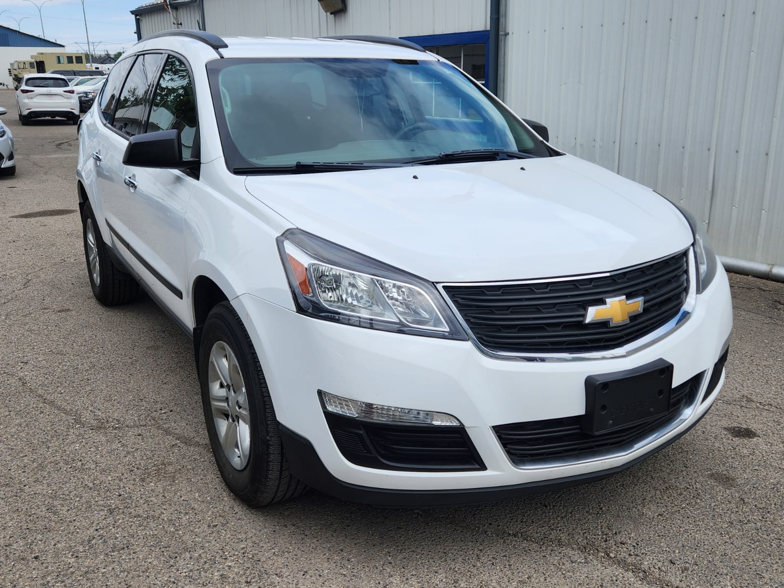 2016 Chevy traverse 8 seats