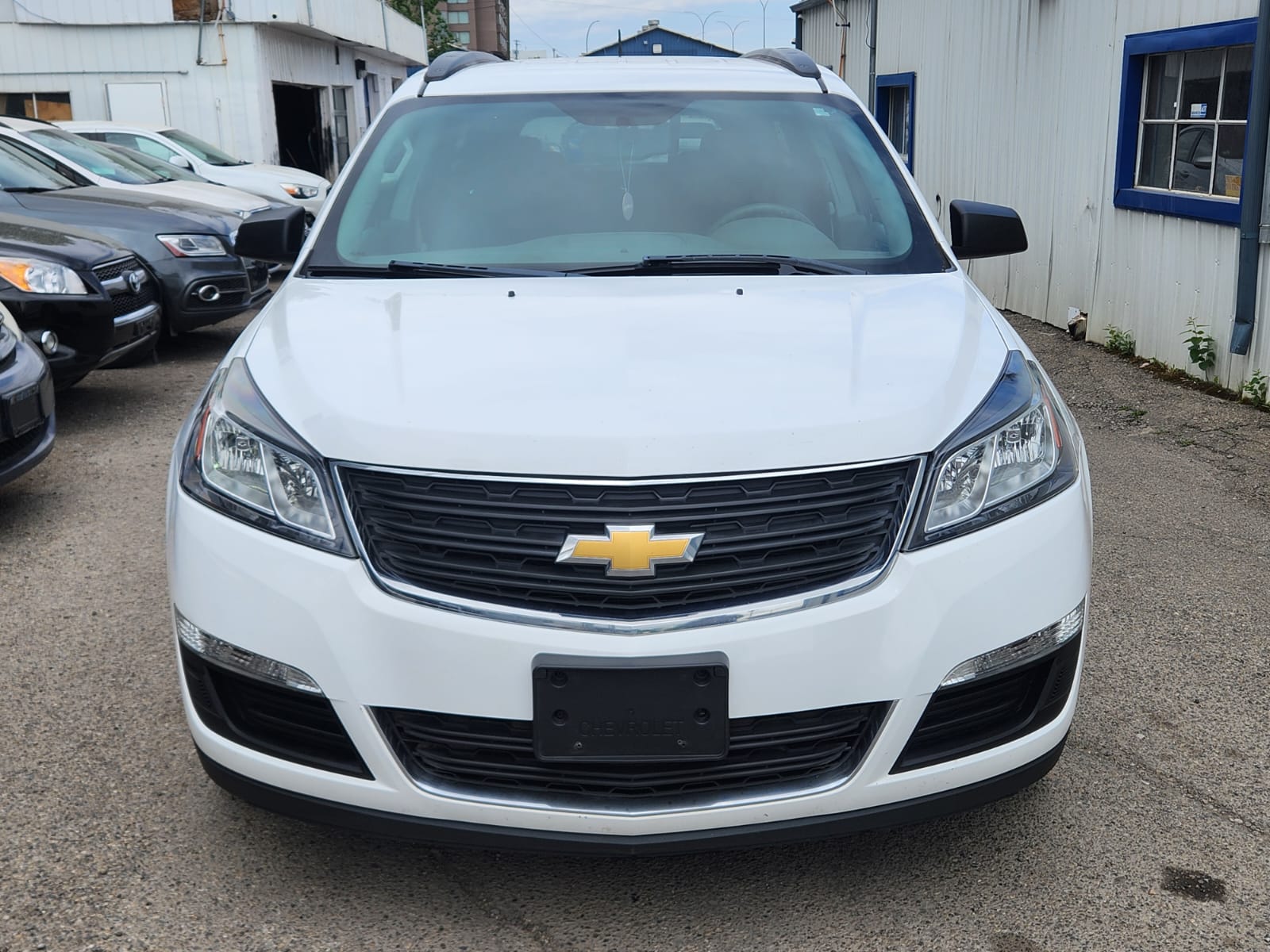 2016 Chevy traverse 8 seats