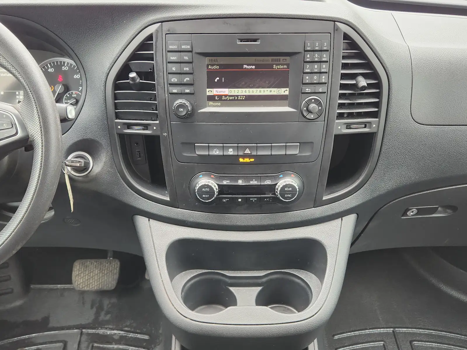 2017 Mercedes Benz Metris 8Passengers