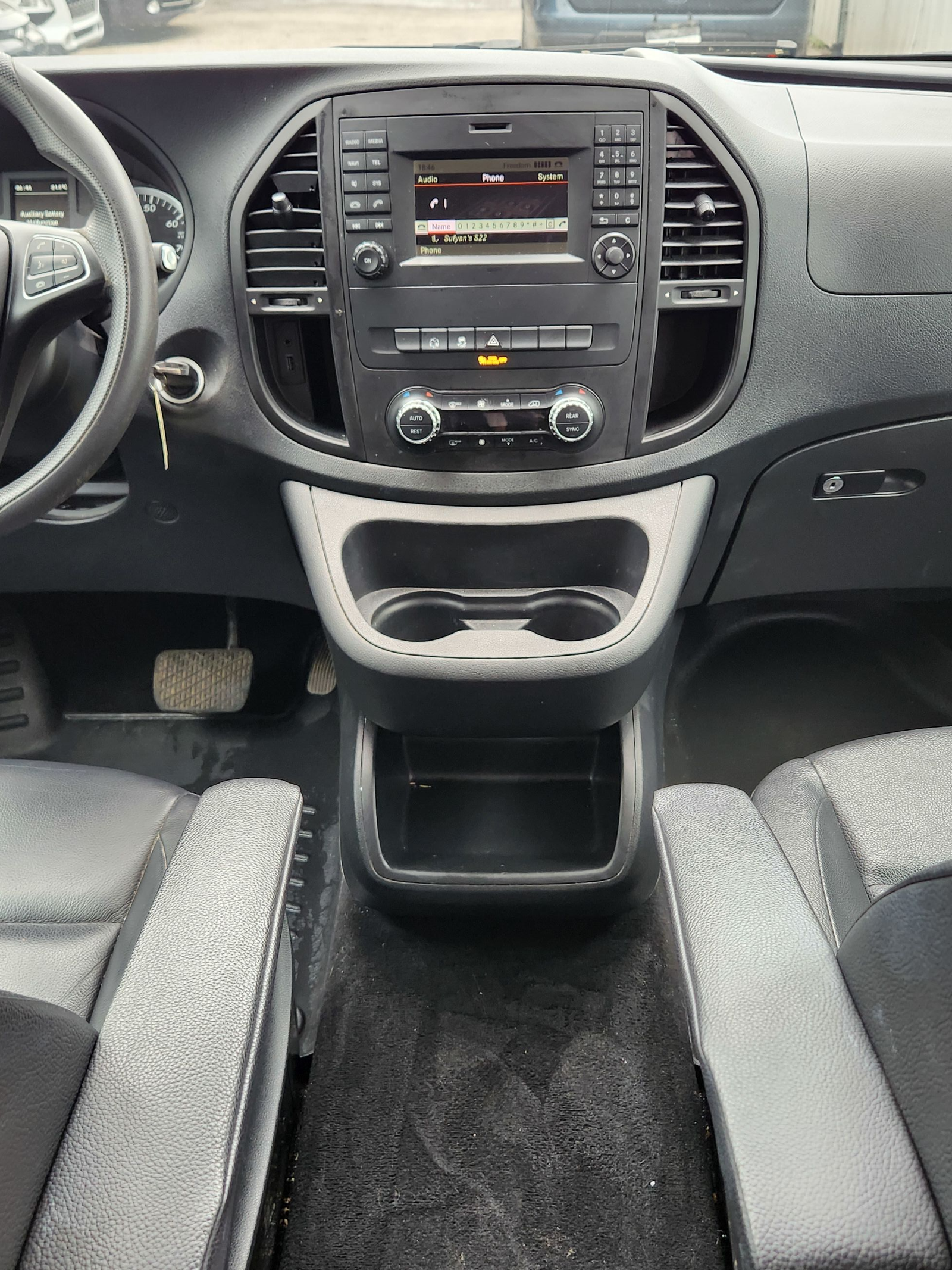 2017 Mercedes Benz Metris 8Passengers