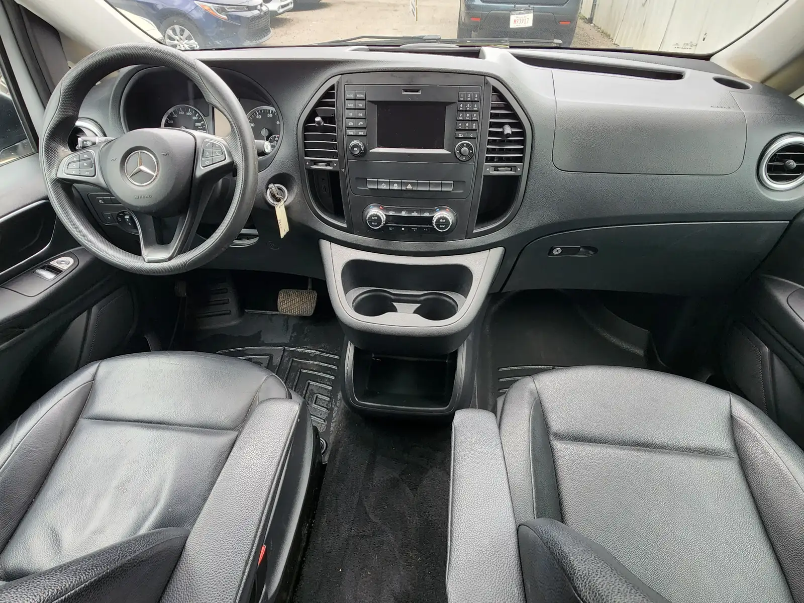 2017 Mercedes Benz Metris 8Passengers